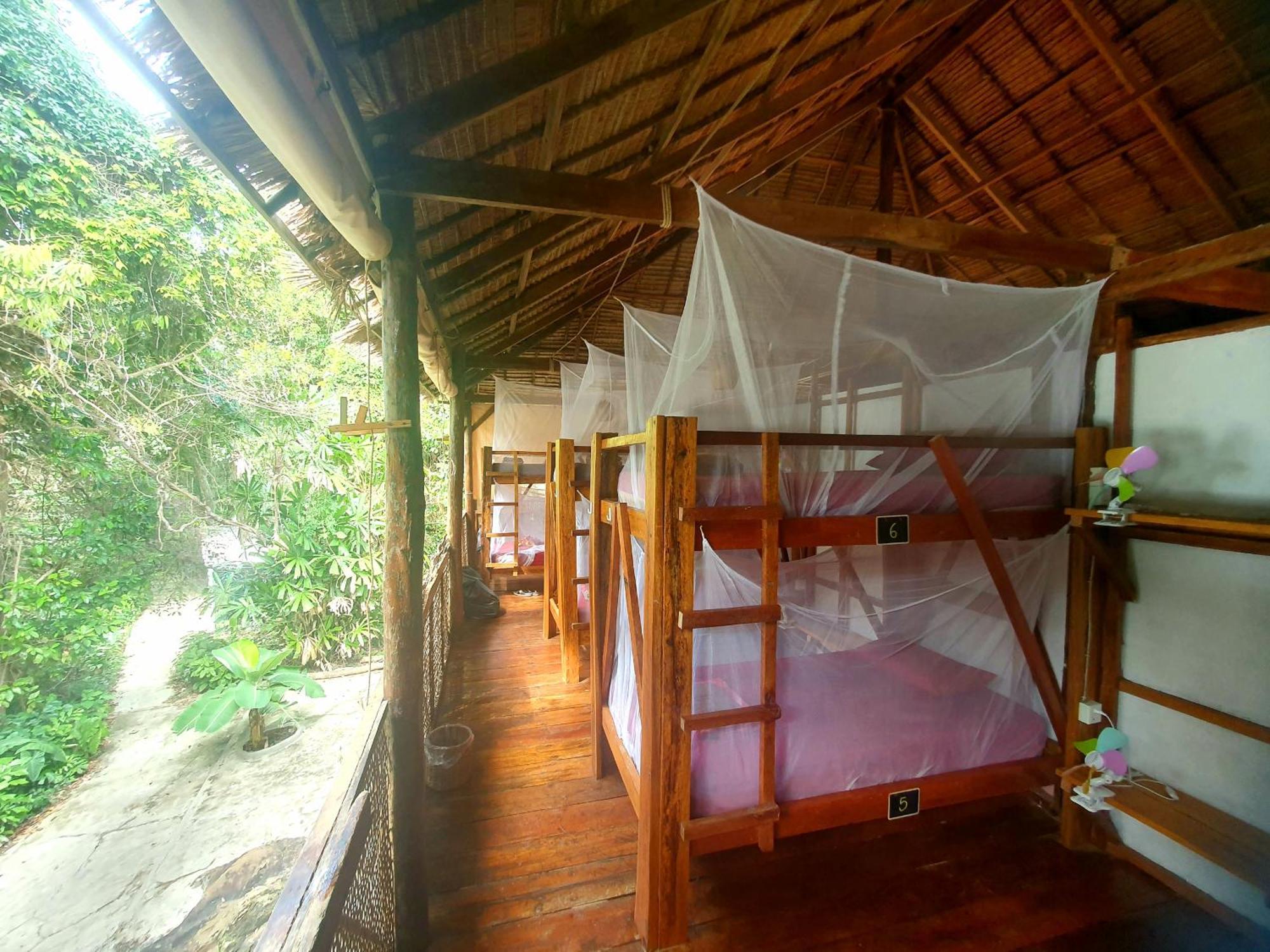 Kamaku Bungalows เกาะรงสำลน ภายนอก รูปภาพ