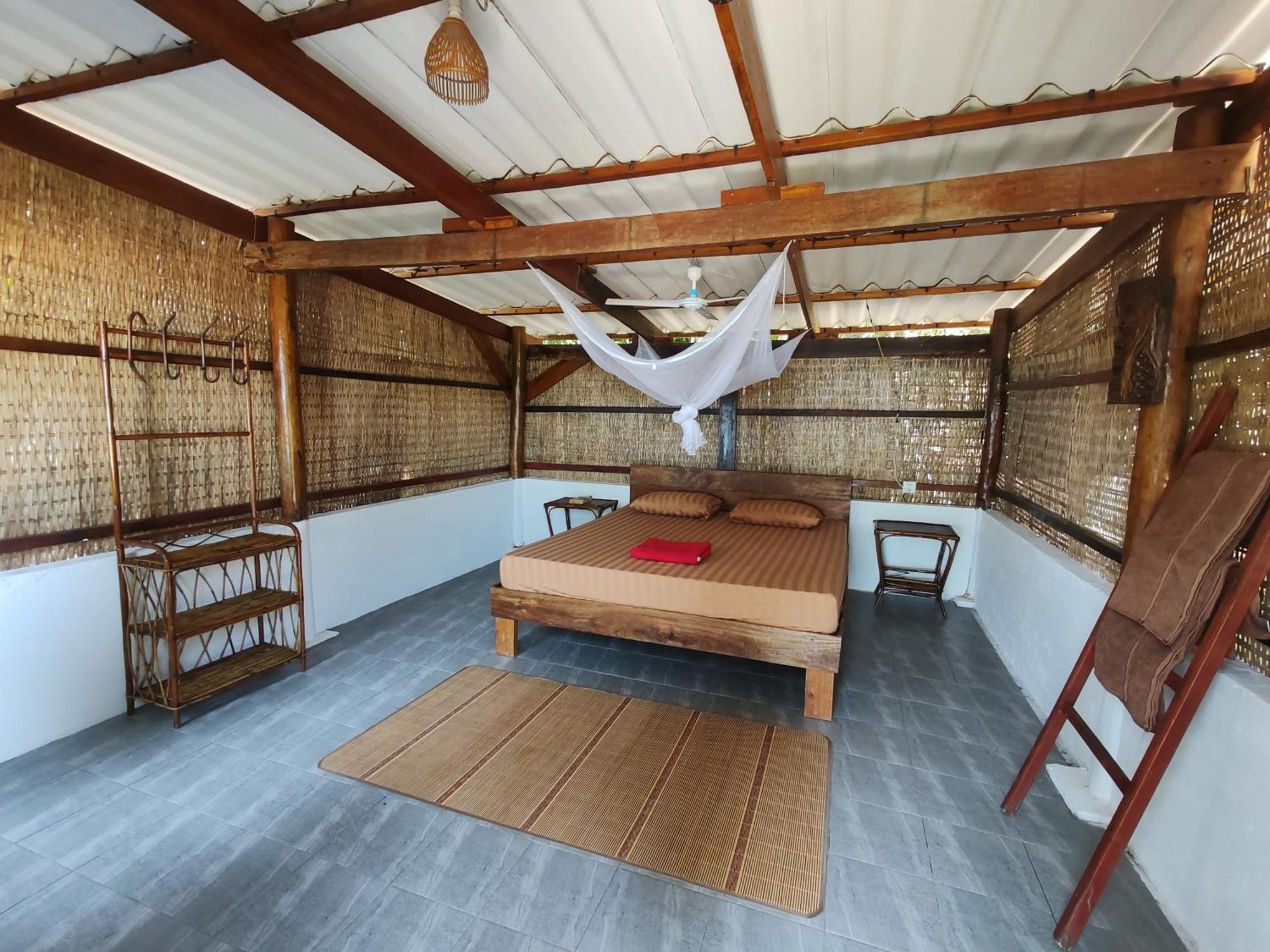 Kamaku Bungalows เกาะรงสำลน ภายนอก รูปภาพ