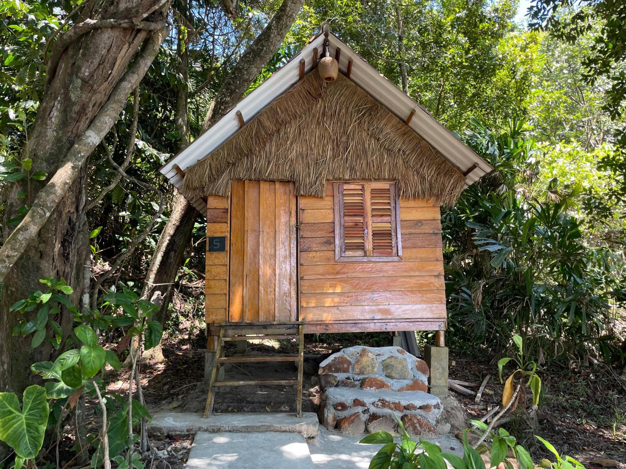 Kamaku Bungalows เกาะรงสำลน ภายนอก รูปภาพ