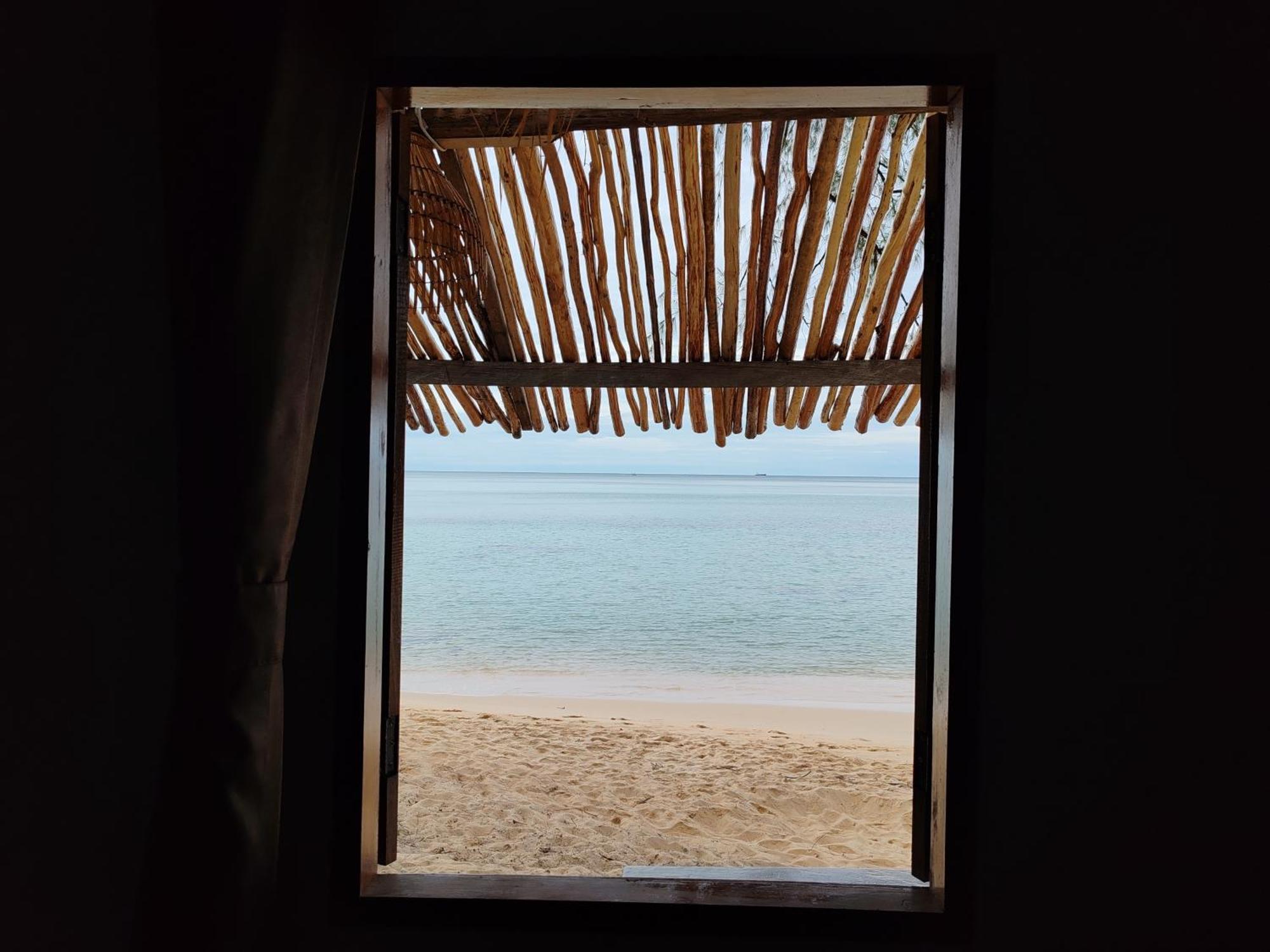 Kamaku Bungalows เกาะรงสำลน ห้อง รูปภาพ