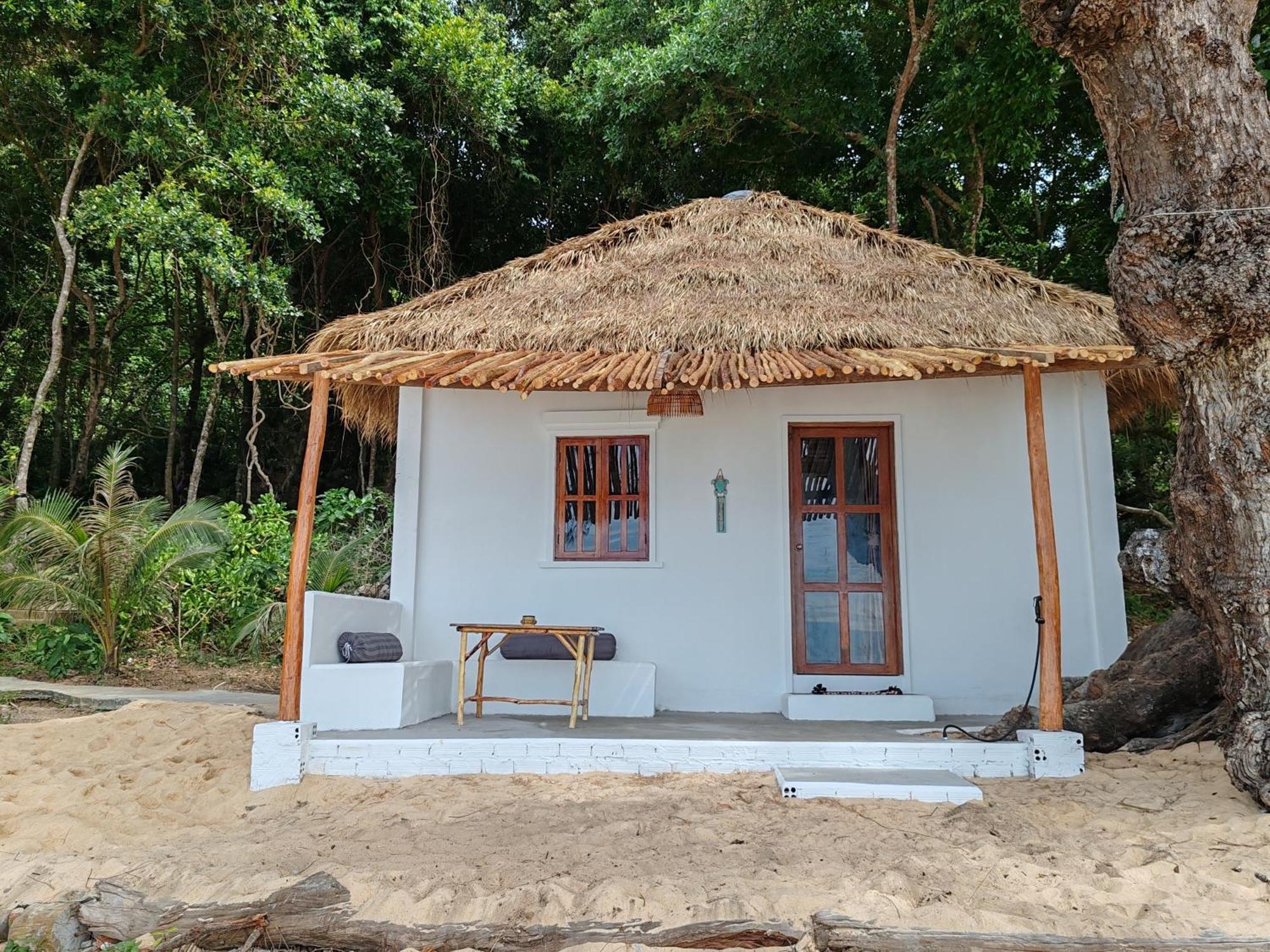 Kamaku Bungalows เกาะรงสำลน ห้อง รูปภาพ